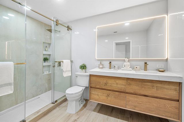 718 SW 27th Place, Boynton Beach, FL 33435