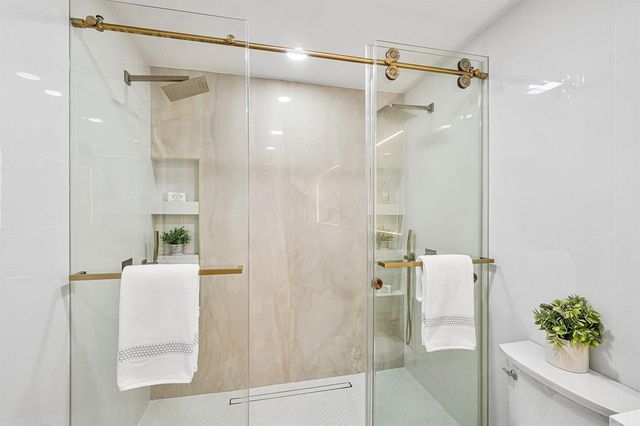 718 SW 27th Place, Boynton Beach, FL 33435