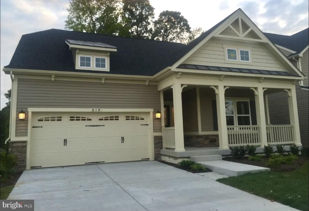819 CREEKSIDE VILLAGE BLVD, Glen Burnie, MD 21060