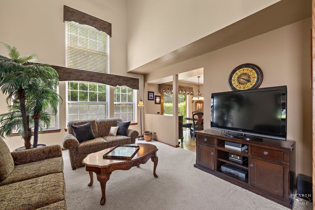 723 Silk Oak Lane, Crystal Lake, IL 60014