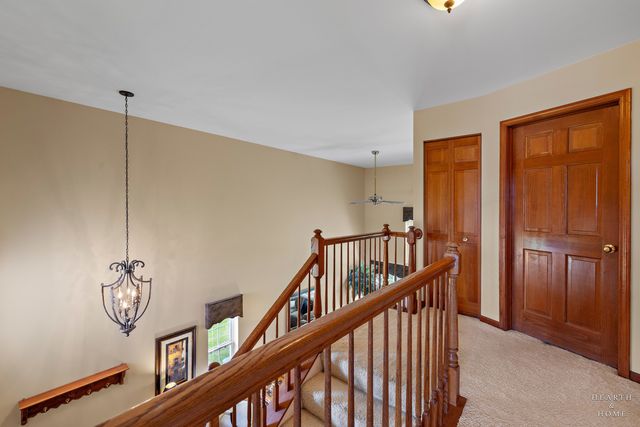 723 Silk Oak Lane, Crystal Lake, IL 60014