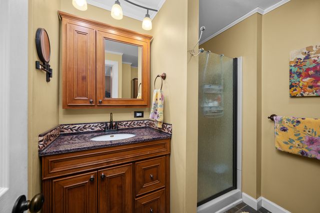 3640 N Shore Drive, Moline, IL 61265