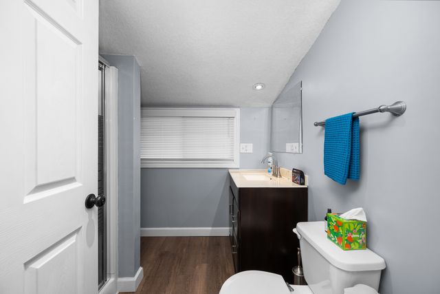 3640 N Shore Drive, Moline, IL 61265