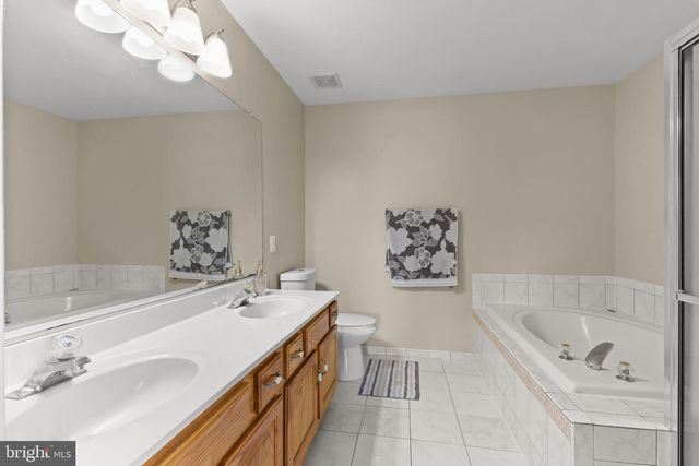 6217 OSCAR CT, Woodbridge, VA 22193