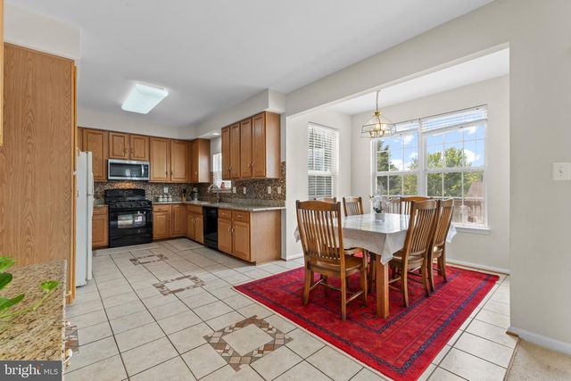 6217 OSCAR CT, Woodbridge, VA 22193