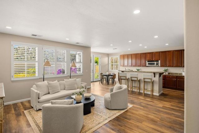 4890 Peninsula Point Drive, Seaside, CA 93955