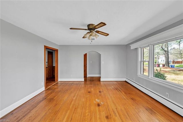 2309 Battery Park RD, Chesapeake, VA 23323