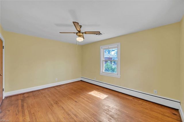 2309 Battery Park RD, Chesapeake, VA 23323