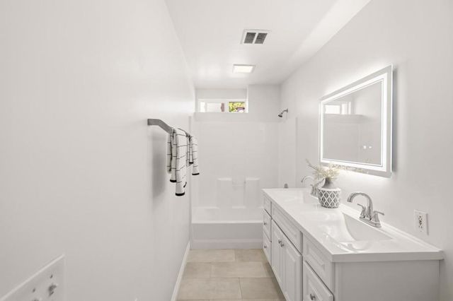 1091 15th Avenue, Redwood City, CA 94063