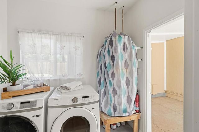 1091 15th Avenue, Redwood City, CA 94063