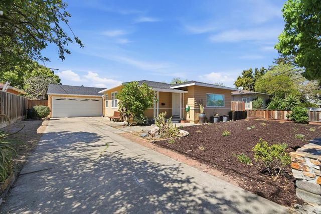 1091 15th Avenue, Redwood City, CA 94063