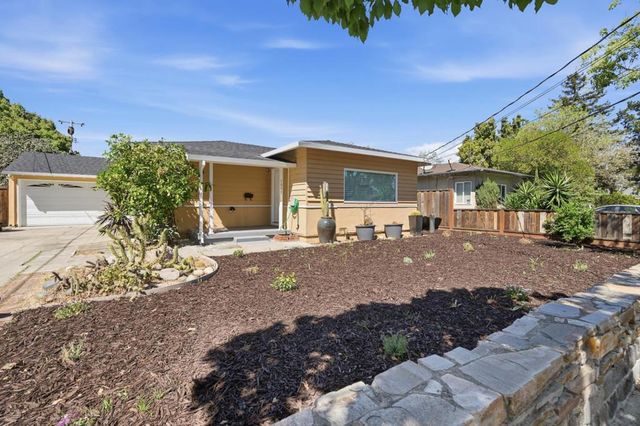 1091 15th Avenue, Redwood City, CA 94063