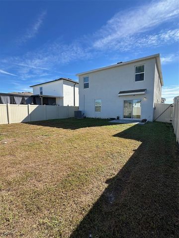 5703 HOLLINGWORTH TRAIL, Wesley Chapel, FL 33545