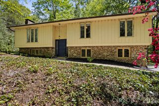 100 Greenbriar Avenue, Flat Rock, NC 28731