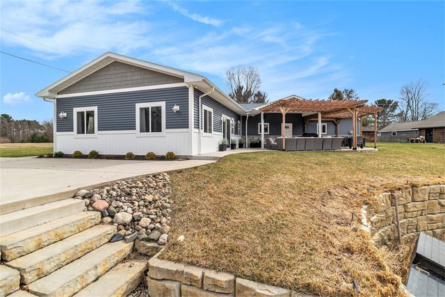 1641 N Arrowhead Drive, Mears, MI 49436