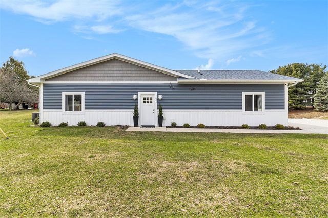 1641 N Arrowhead Drive, Mears, MI 49436