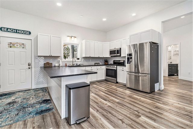 1641 N Arrowhead Drive, Mears, MI 49436