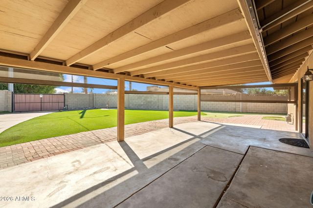 2055 W Edgemont Avenue, Phoenix, AZ 85009