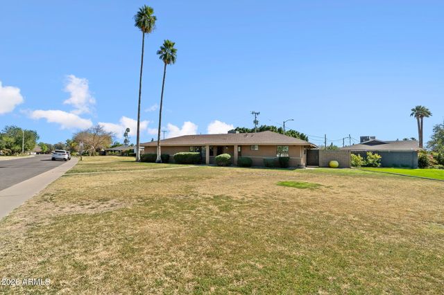 2055 W Edgemont Avenue, Phoenix, AZ 85009