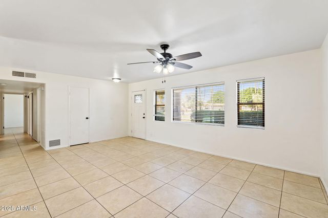 2055 W Edgemont Avenue, Phoenix, AZ 85009