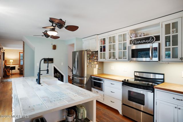 111 Mathis Drive, Little Egg Harbor, NJ 08087