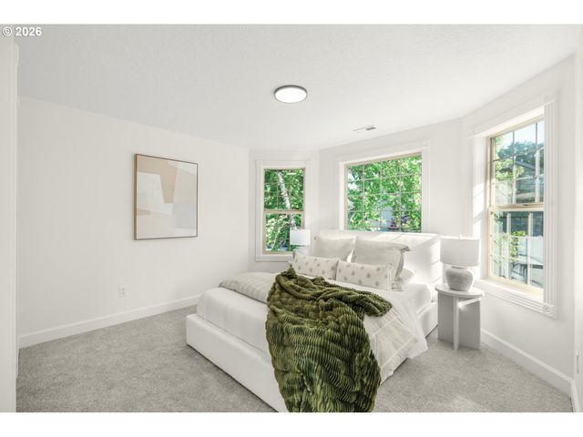 10618 Sw GARDEN PARK Pl, Portland, OR 97223