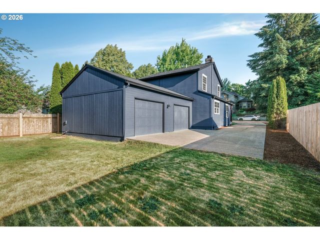 10618 Sw GARDEN PARK Pl, Portland, OR 97223