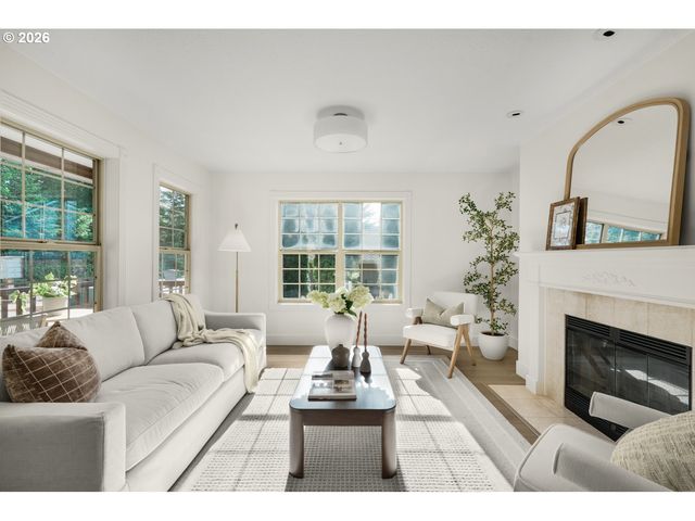 10618 Sw GARDEN PARK Pl, Portland, OR 97223