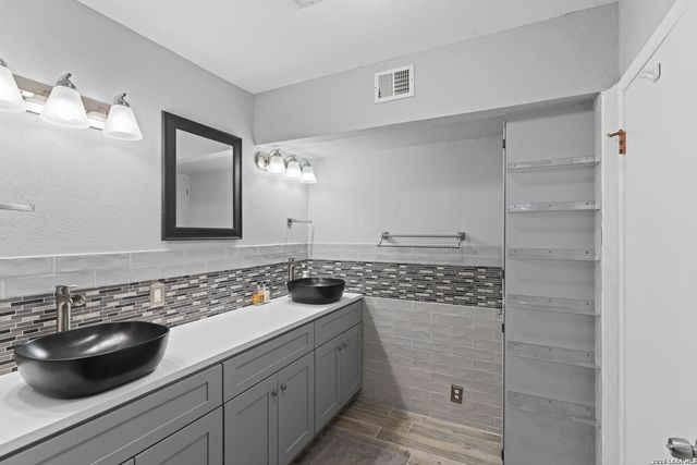 602 Patricia, San Antonio, TX 78216