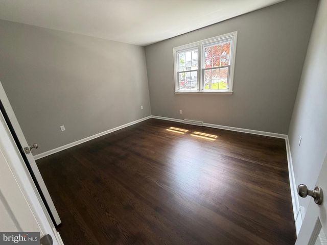2311 SHERMAN AVE, Wilmington, DE 19804
