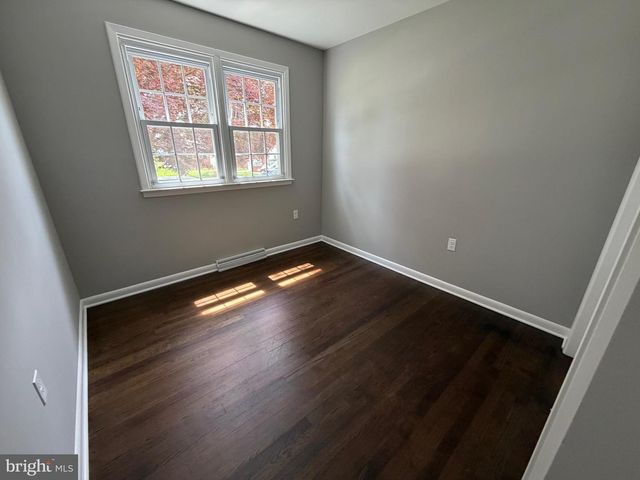 2311 SHERMAN AVE, Wilmington, DE 19804