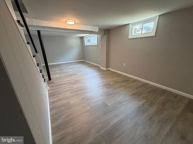2311 SHERMAN AVE, Wilmington, DE 19804