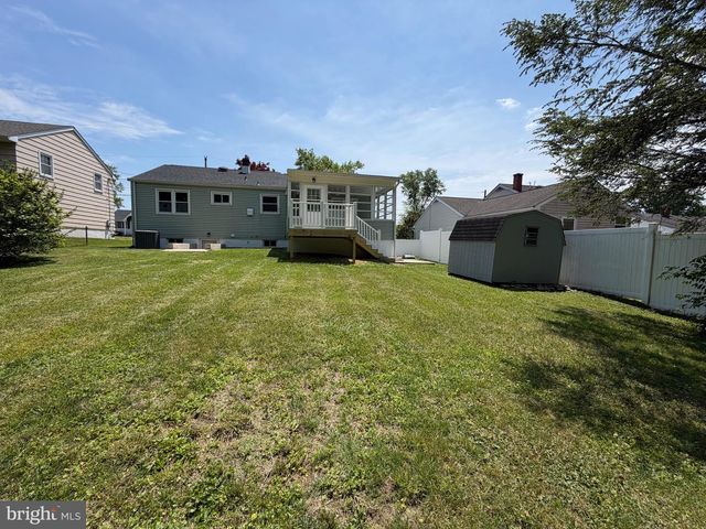2311 SHERMAN AVE, Wilmington, DE 19804