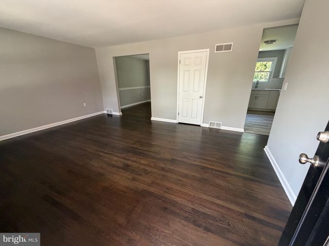 2311 SHERMAN AVE, Wilmington, DE 19804