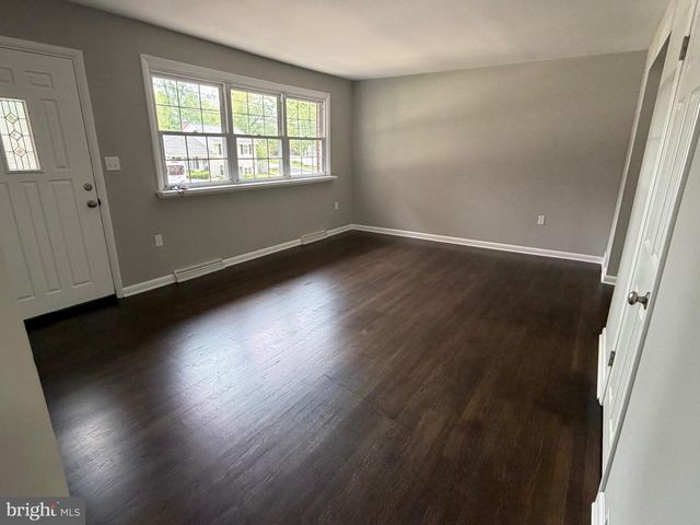 2311 SHERMAN AVE, Wilmington, DE 19804