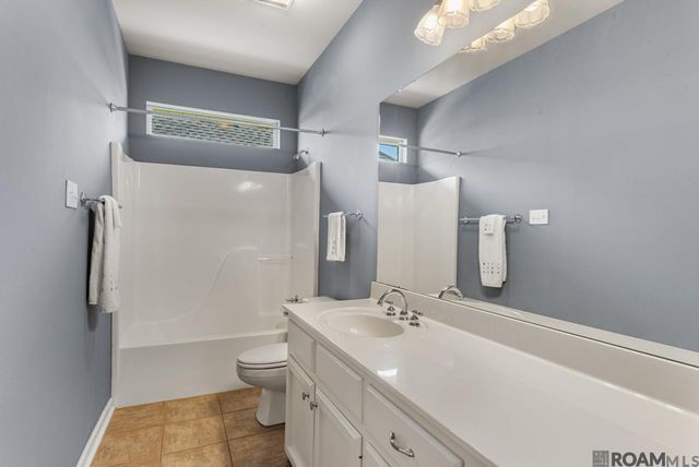 4397 Pasture Clear Ct, Zachary, LA 70791