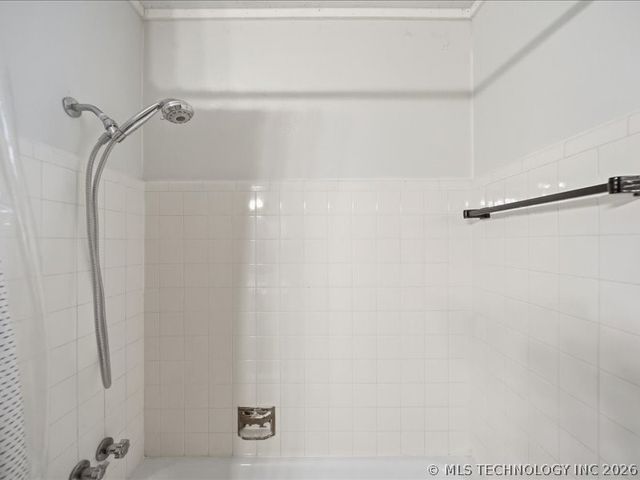 6831 E 17th Street, Tulsa, OK 74112
