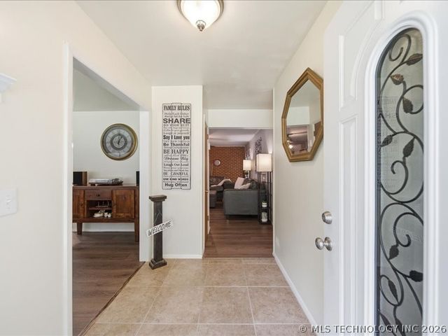 6831 E 17th Street, Tulsa, OK 74112