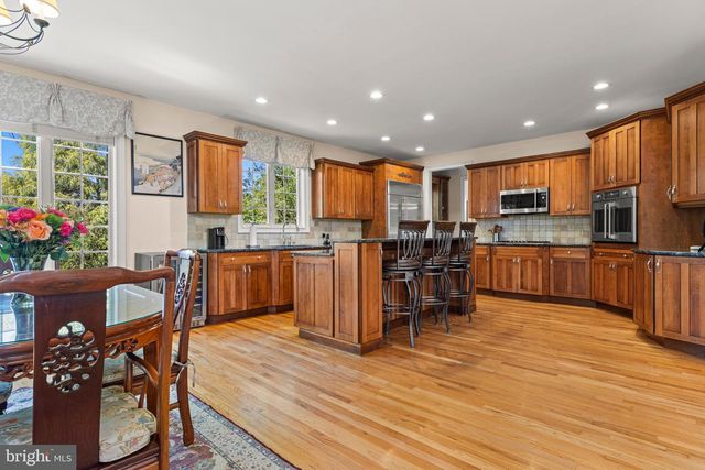 616 BROOKSIDE AVE, Wayne, PA 19087