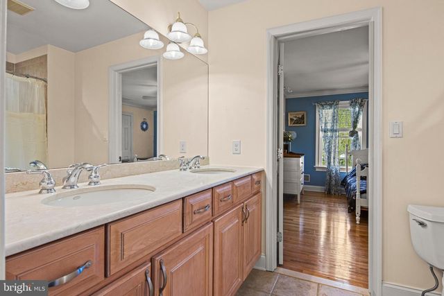 616 BROOKSIDE AVE, Wayne, PA 19087