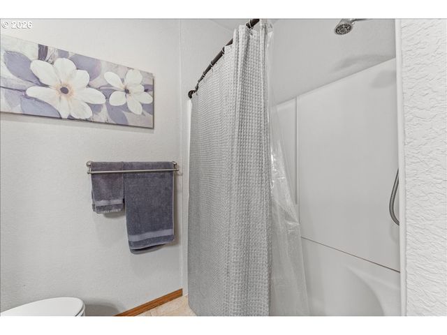 34102 Ne 14TH Ave, La Center, WA 98629