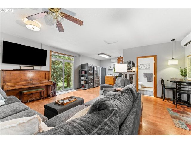 34102 Ne 14TH Ave, La Center, WA 98629