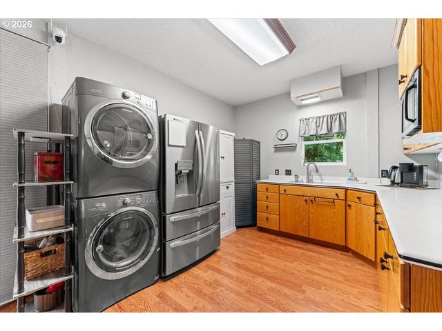 34102 Ne 14TH Ave, La Center, WA 98629