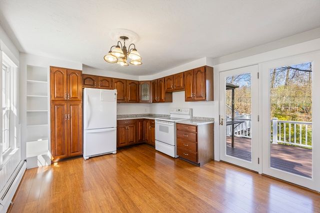 10 Highland St, Spencer, MA 01562
