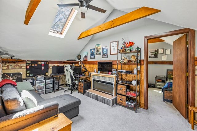 10 Highland St, Spencer, MA 01562