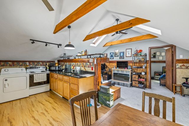 10 Highland St, Spencer, MA 01562