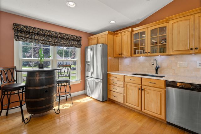 6 Perennial Ln, Hampden, MA 01036