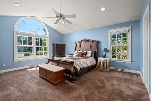 6 Perennial Ln, Hampden, MA 01036