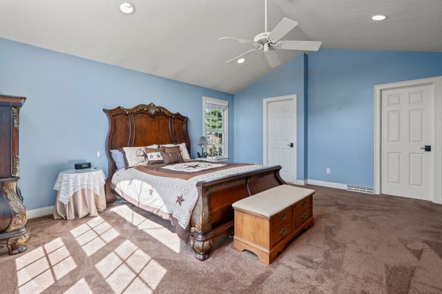 6 Perennial Ln, Hampden, MA 01036