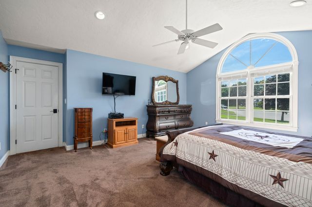 6 Perennial Ln, Hampden, MA 01036
